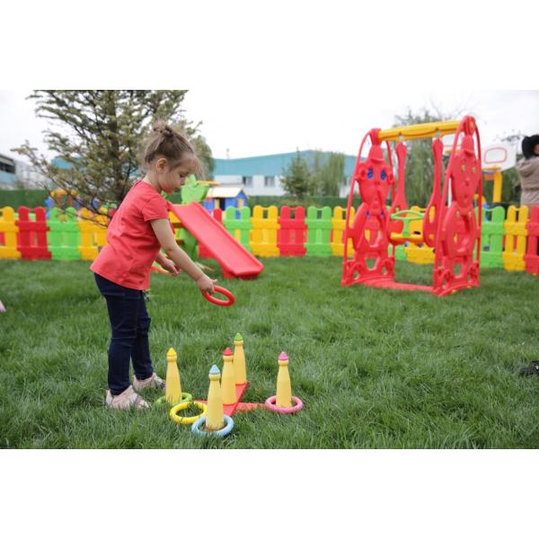 Colourful throwing rings